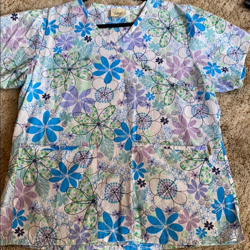 Floral Scrub Top